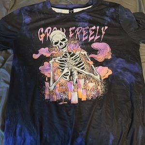 Graphic shirt